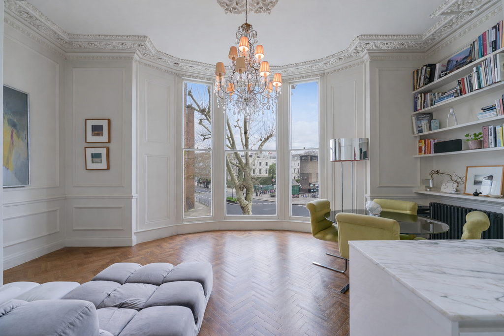 Property photo 1 of 23 Living Room