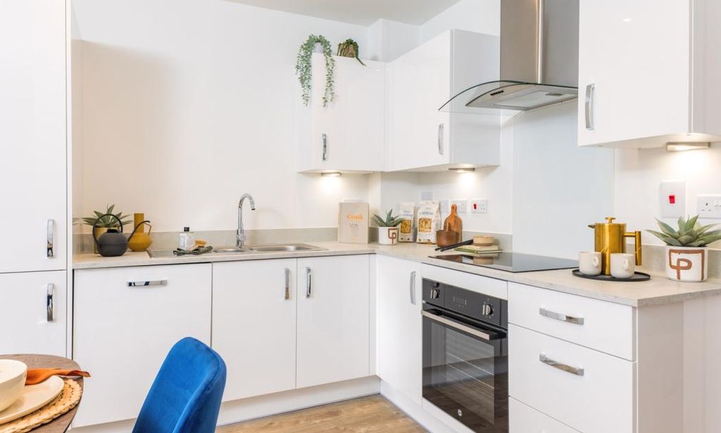 Property photo 3 of 8 Dandara - Zoopla -