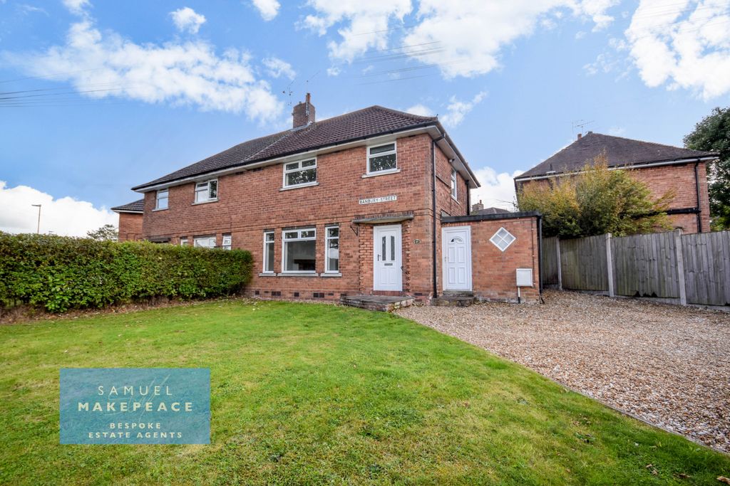 Property photo 1 of 19 Three Bedroom Semi Detached For Rent