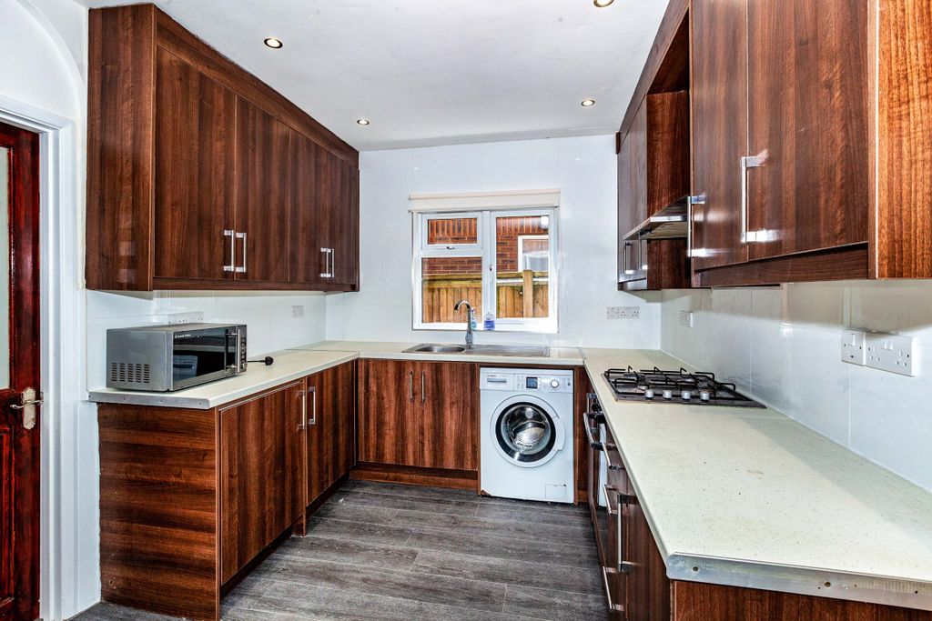 Property photo 2 of 12 2