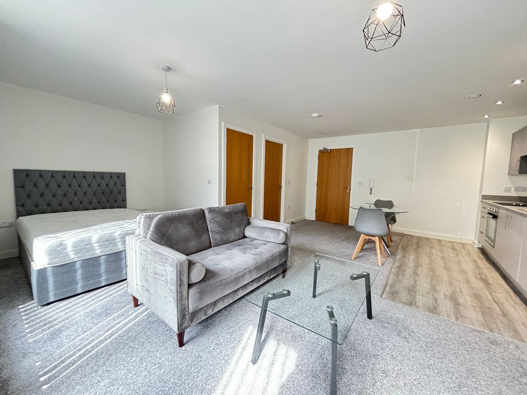 Property photo 2 of 7 Gallery