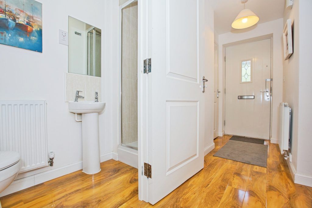 Property photo 2 of 23