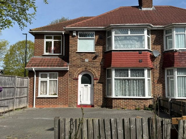 Property photo 1 of 1