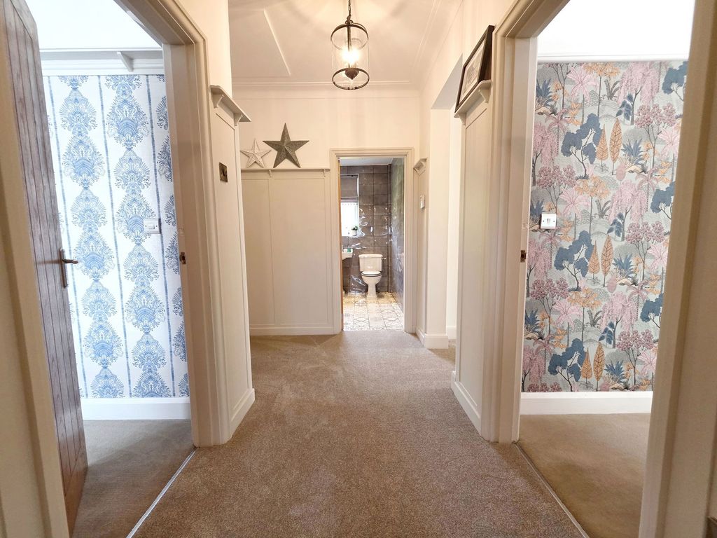 Property photo 3 of 26