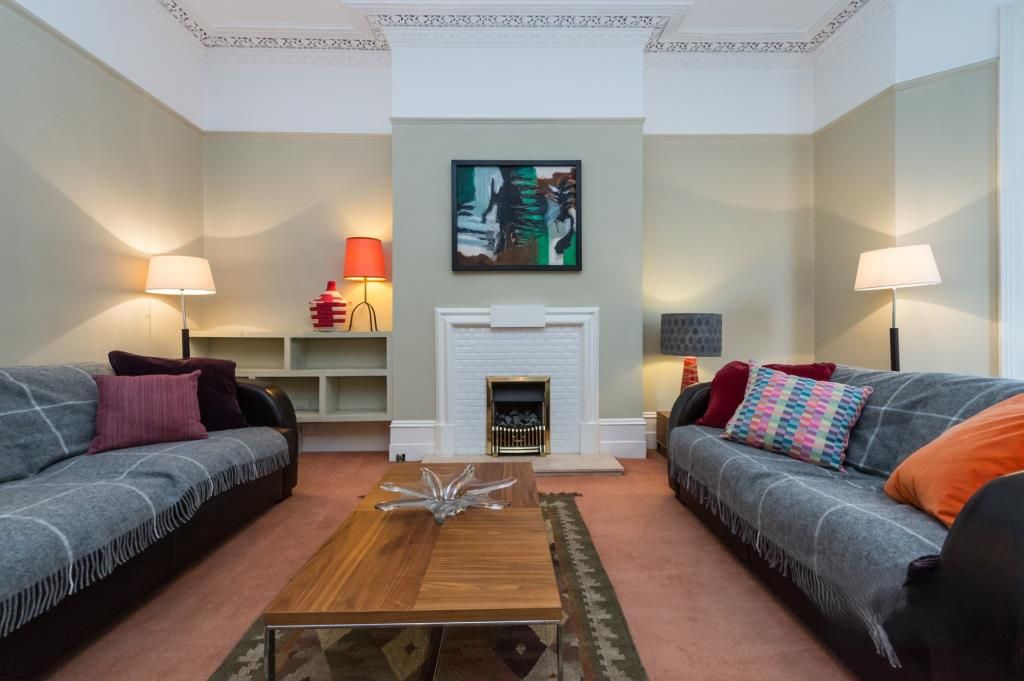 Property photo 2 of 8 Reception Room