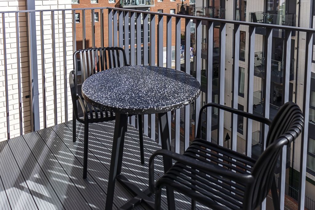 Property photo 2 of 7