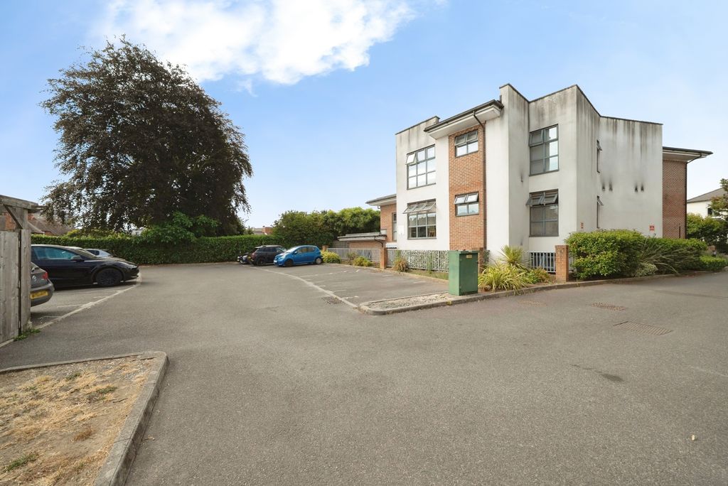 Property photo 1 of 9 Pbox-Img.Jpg