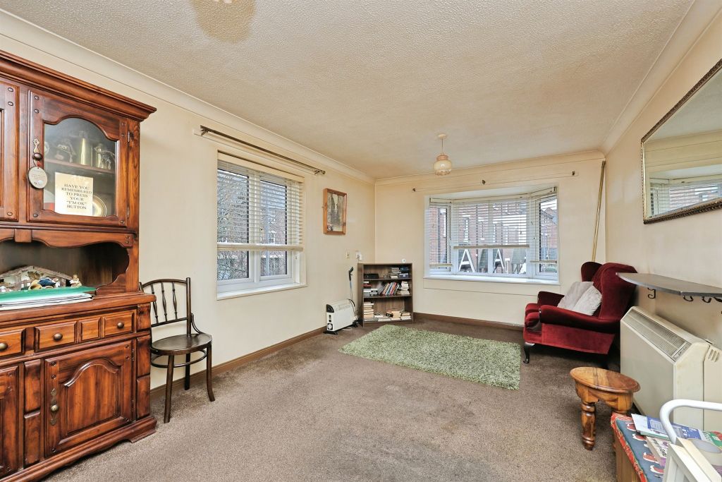 Property photo 2 of 11