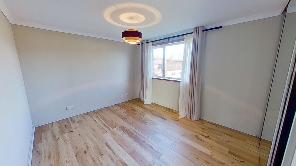 Property photo 2 of 9 Photo 2