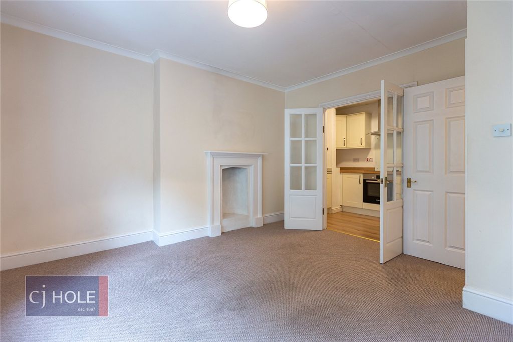 Property photo 1 of 17 Picture No. 30