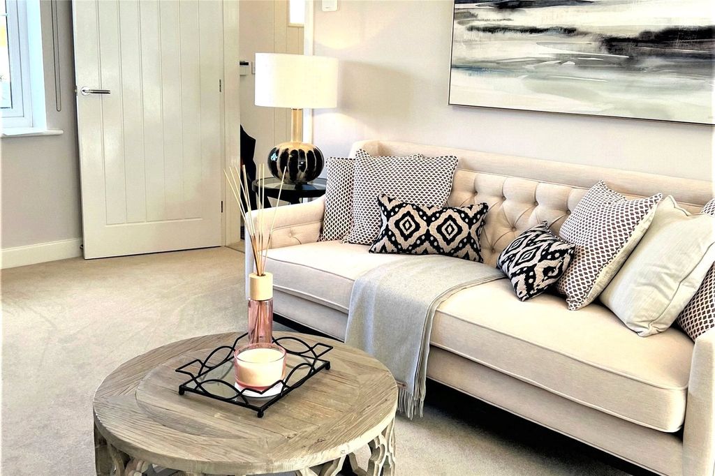 Property photo 3 of 15 Picture No. 30