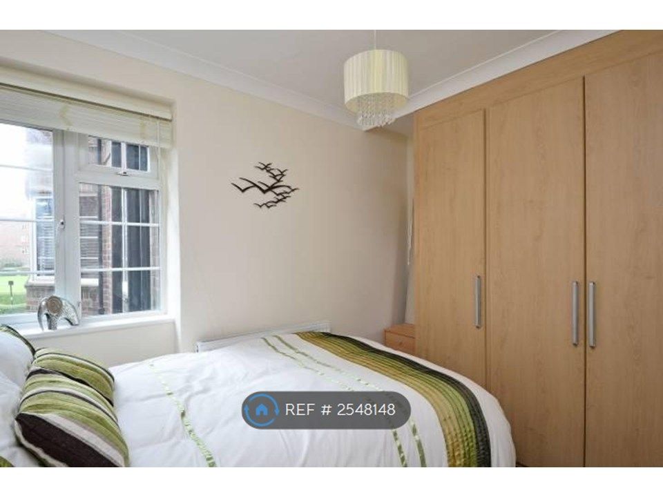 Property photo 3 of 6 Bedroom 2