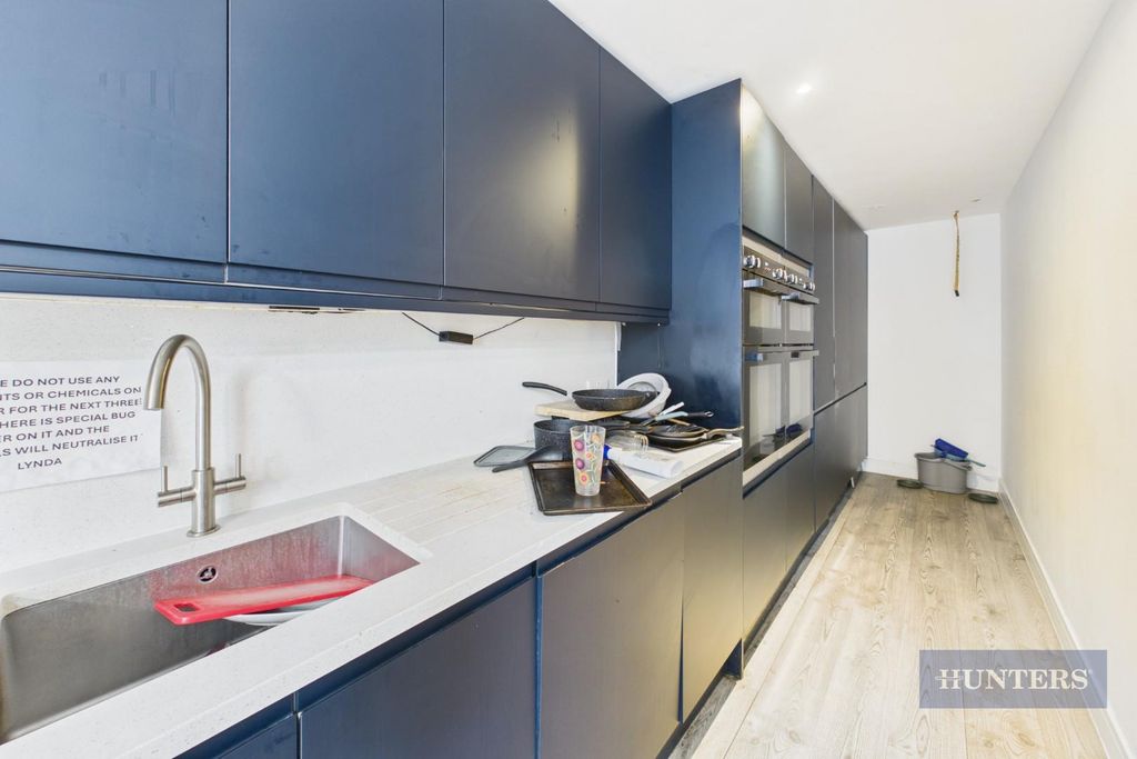 Property photo 3 of 16 Kitchen 2.Jpg