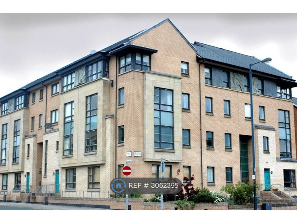 Property photo 1 of 8 Building