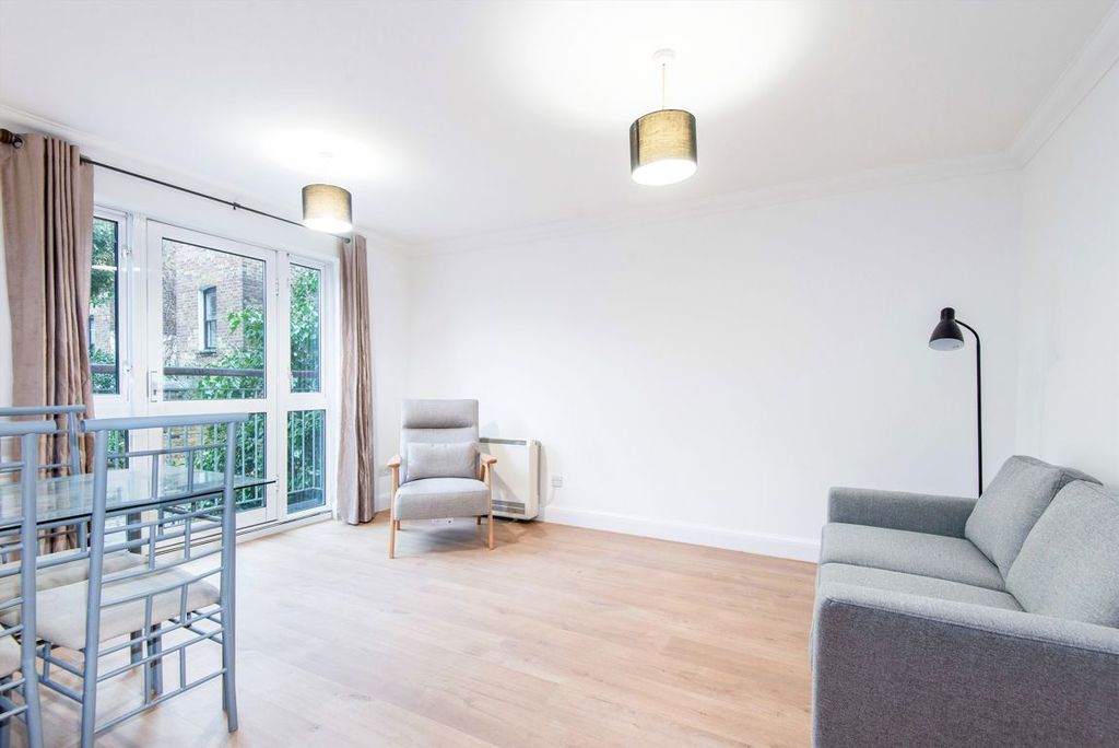 Property photo 1 of 5