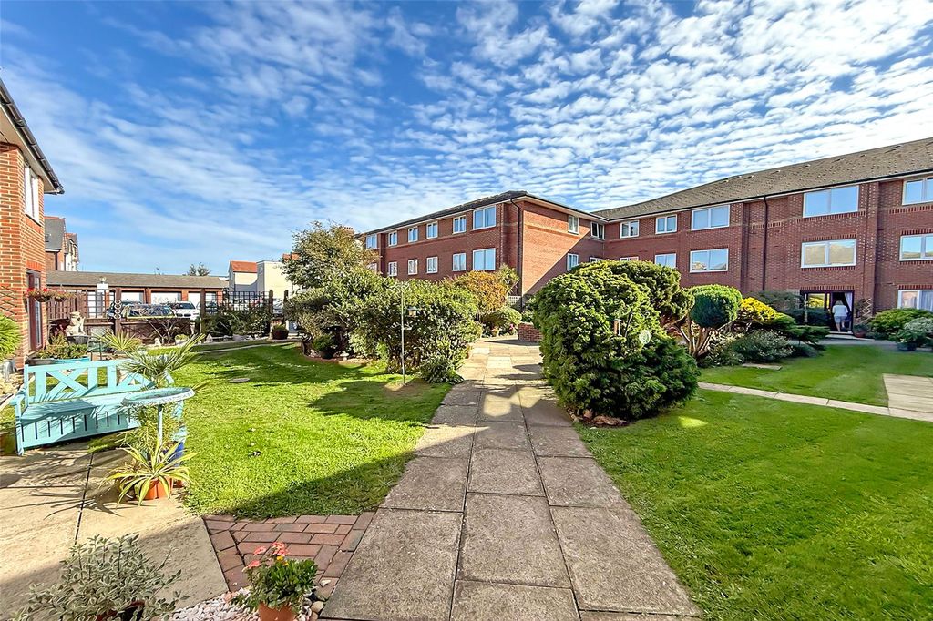 Property photo 3 of 14 Picture No. 23