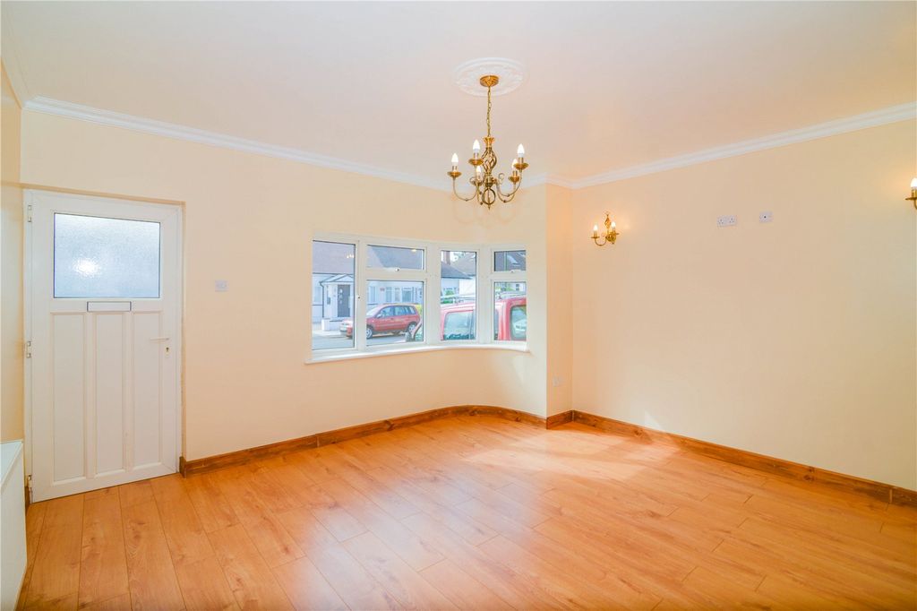 Property photo 2 of 12 Picture No. 06