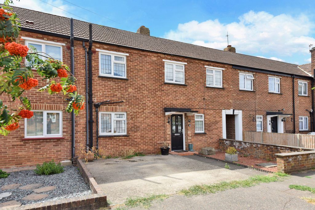 Property photo 1 of 18