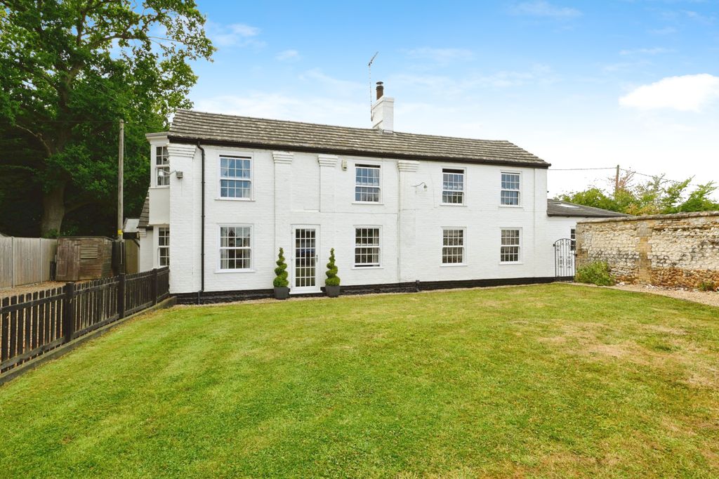 Property photo 1 of 23 Bc055