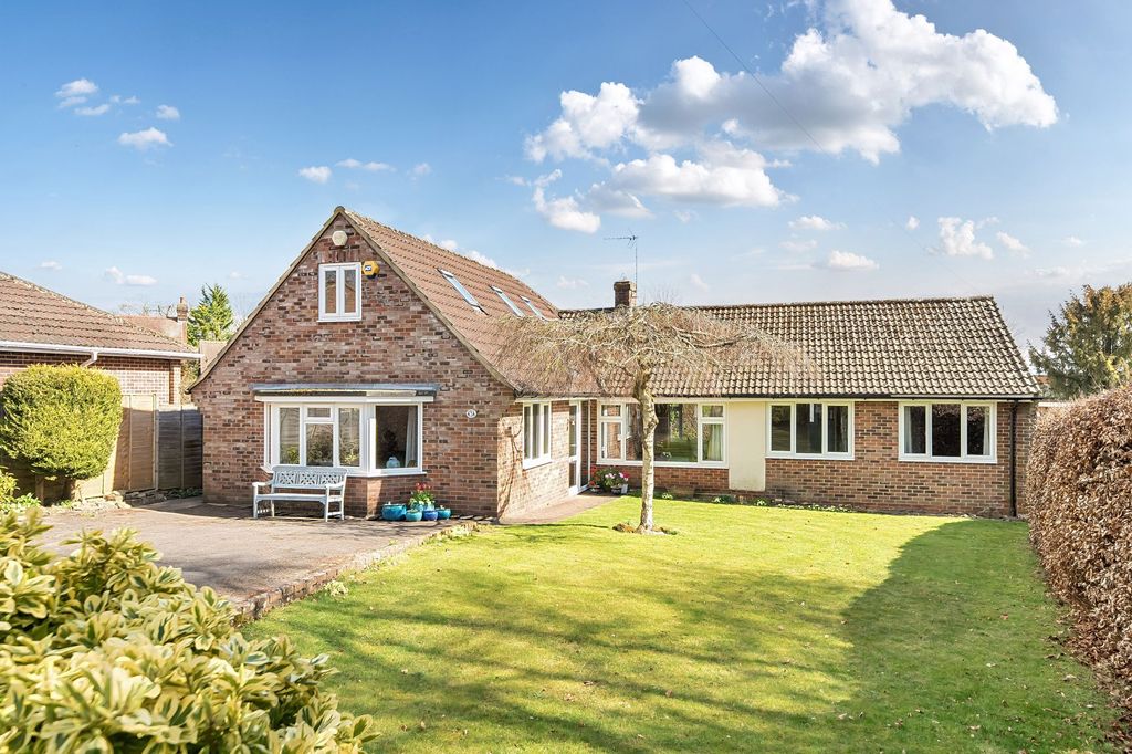 Property photo 1 of 24