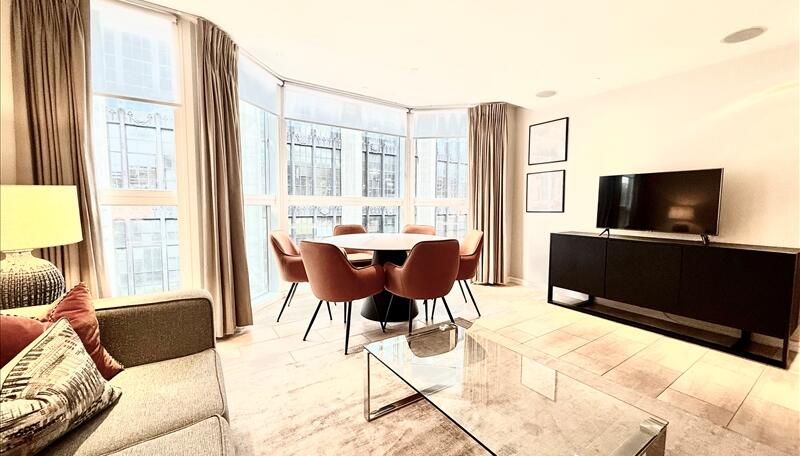 Property photo 1 of 7 Dining Room