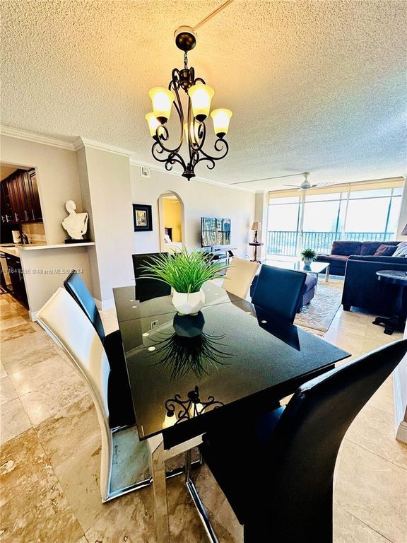 Property photo 2 of 22 <Alttext/>
