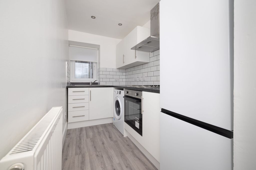 Property photo 1 of 10 Photo 1