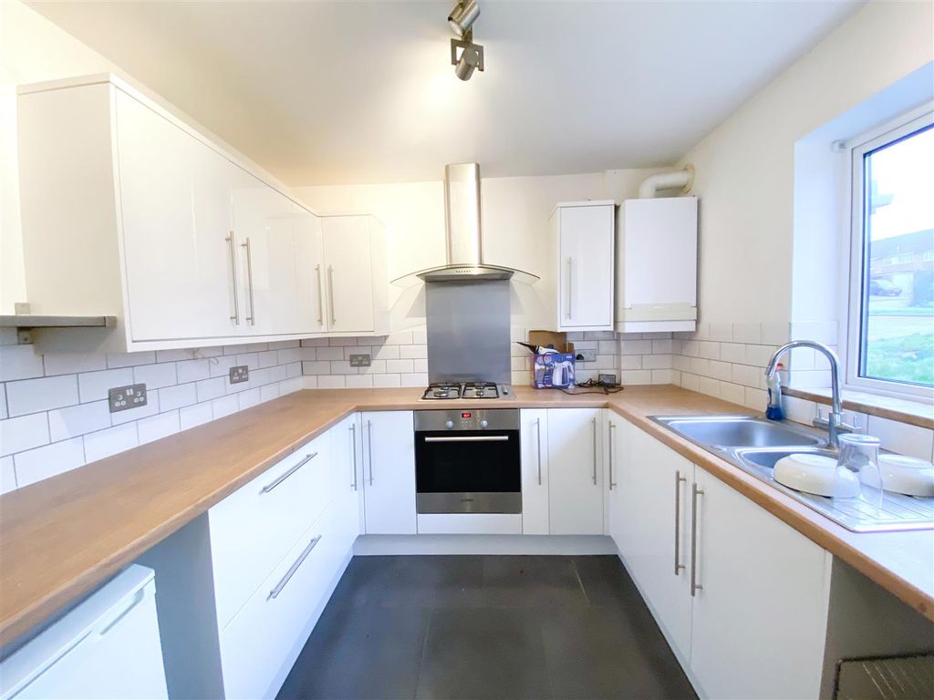 Property photo 2 of 7 Img_5819.Jpg