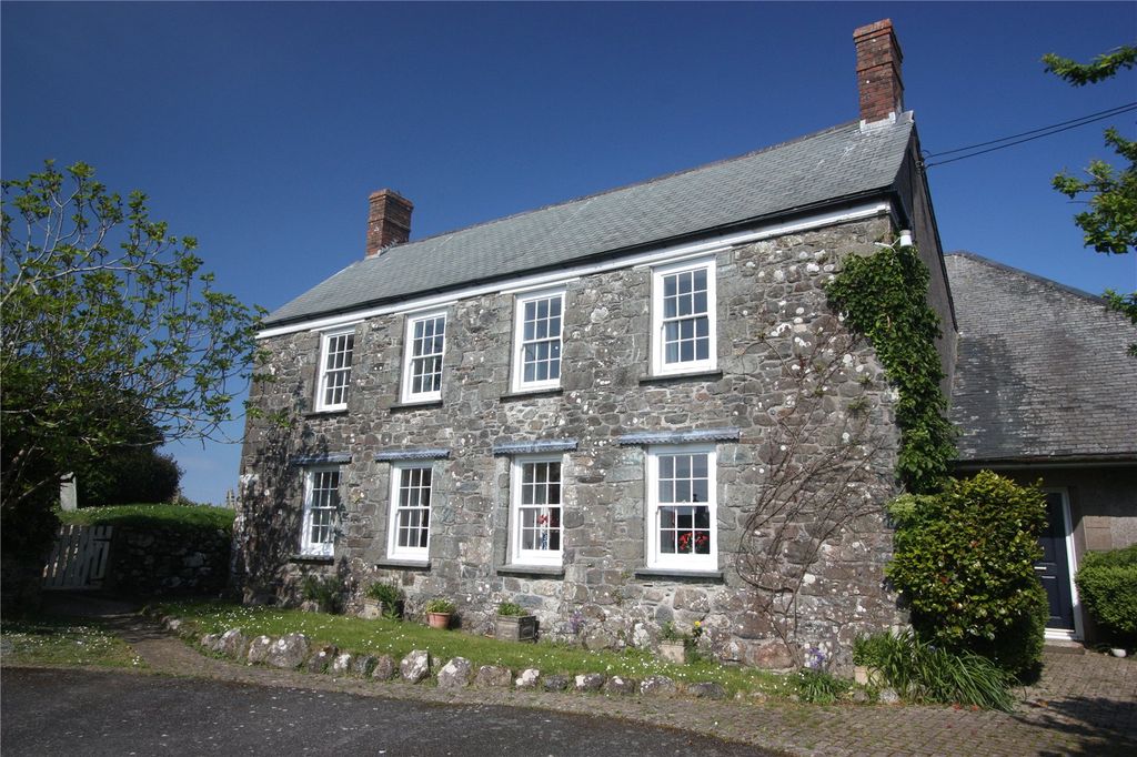 Property photo 1 of 16 House