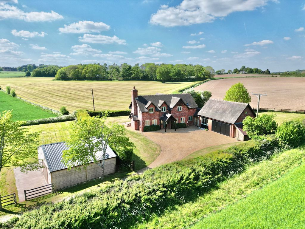 Property photo 1 of 35