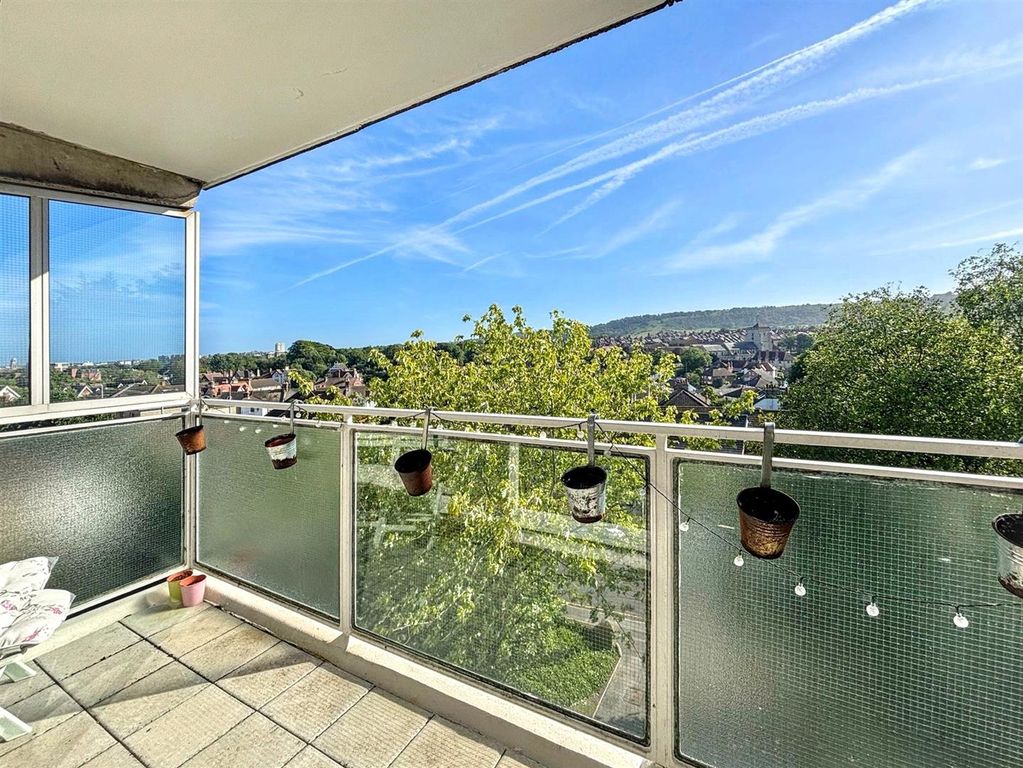Property photo 2 of 12 2.Jpg