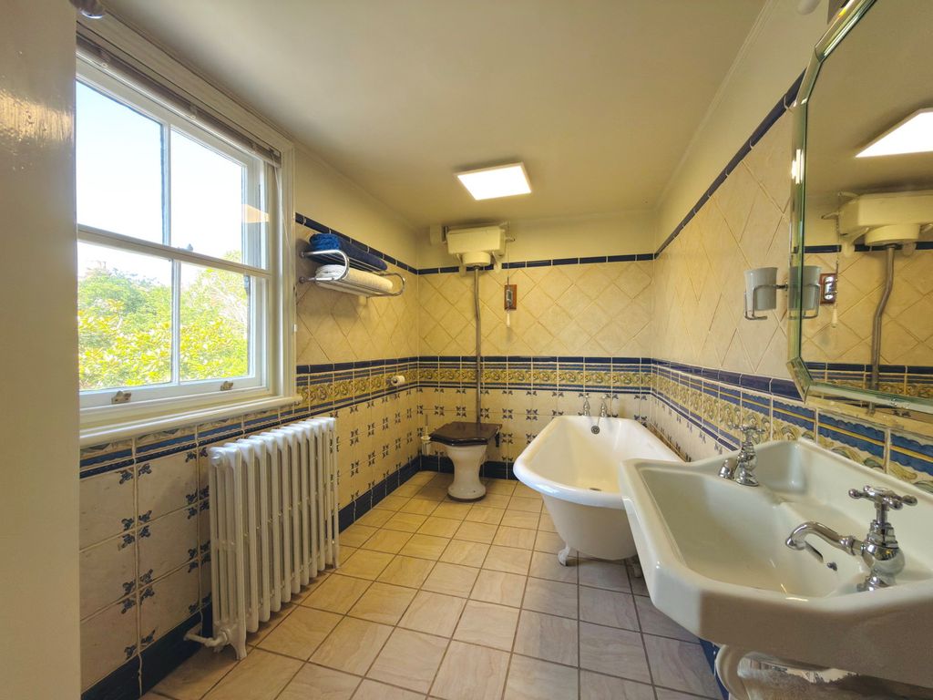 Additional image 23 of 5 bed detached house for saleBangors Road South, Iver SL0