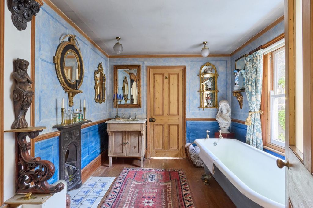Additional image 15 of 10 bed terraced house for saleVictoria Road, Cambridge CB4