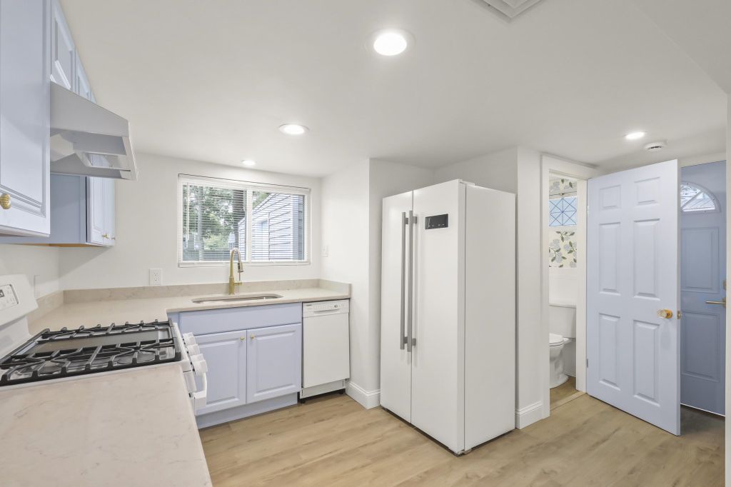 Property photo 3 of 20 <Alttext/>
