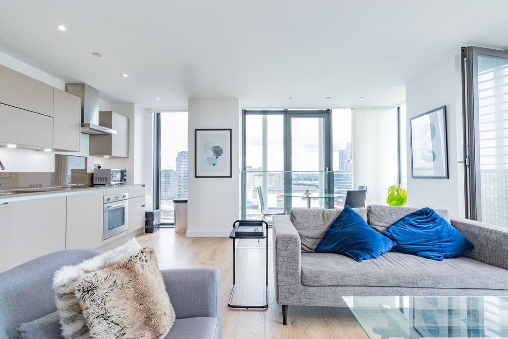 Property photo 2 of 17 -0Q9A0963