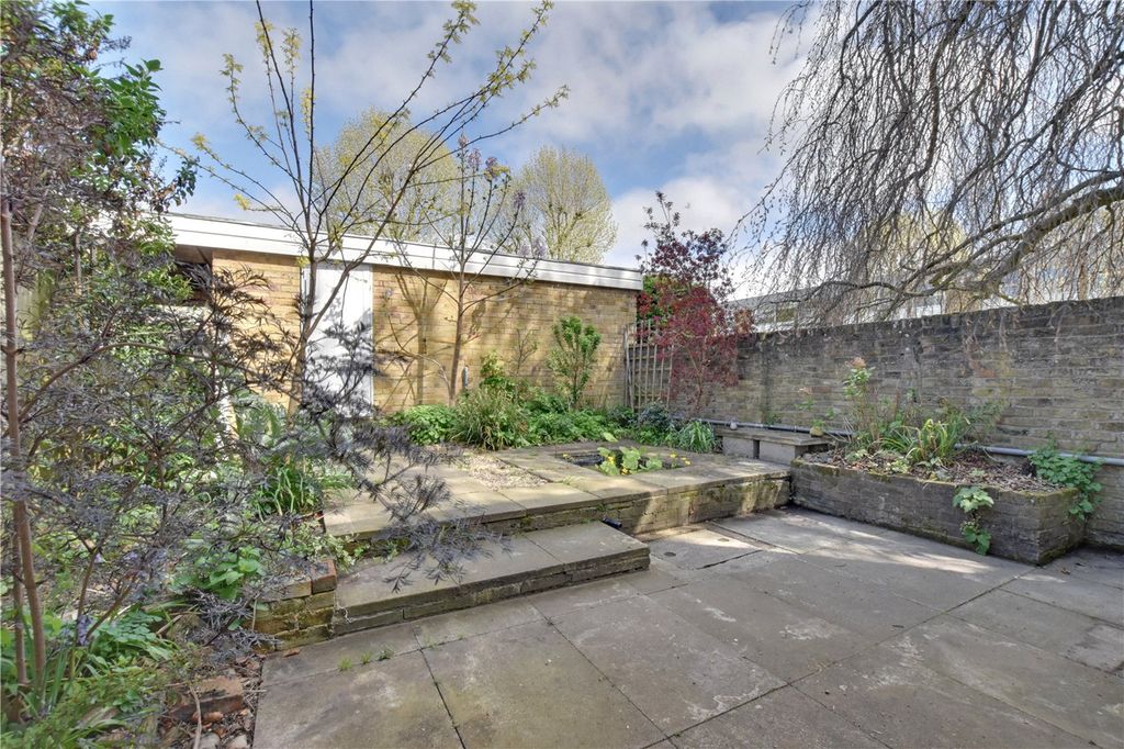 Property photo 3 of 22 Picture No. 41