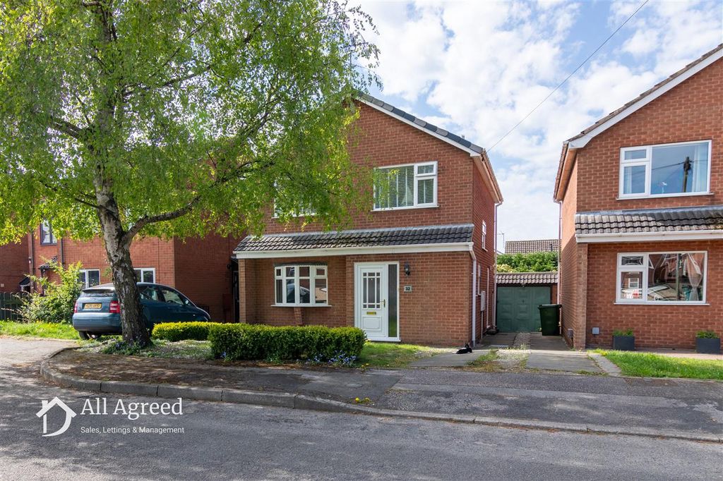 Property photo 1 of 17 Main Picture