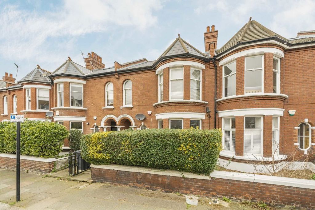Property photo 1 of 7