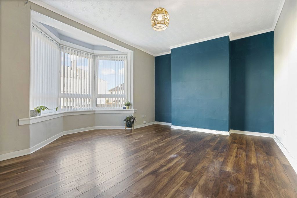 Property photo 2 of 16 2