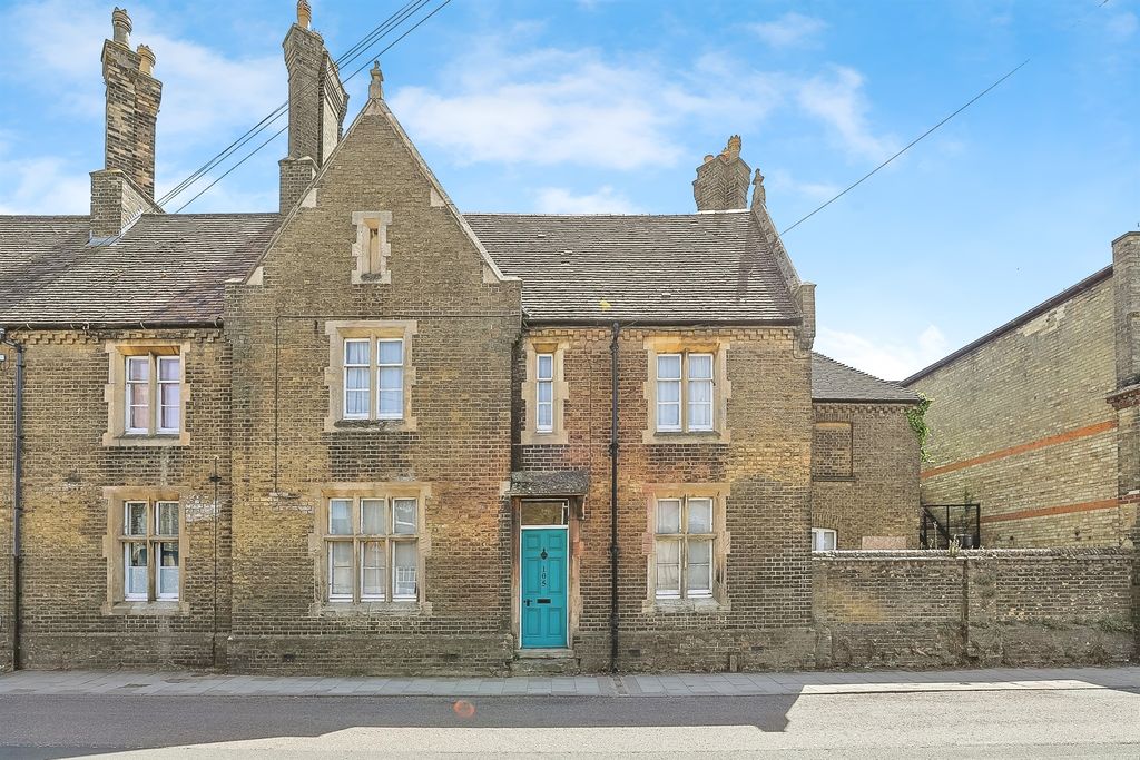 Property photo 1 of 15