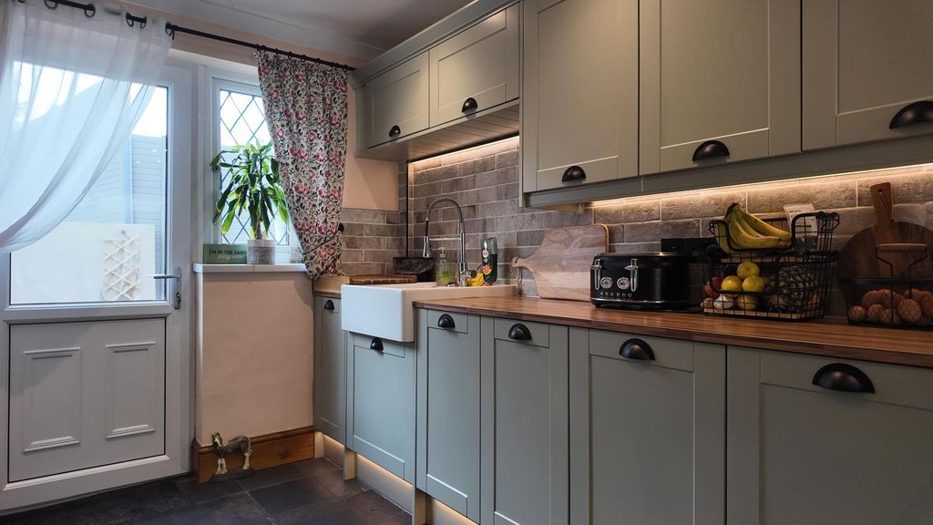 Additional image 9 of 4 bed detached house for saleLong Row, Felinfoel, Llanelli SA15