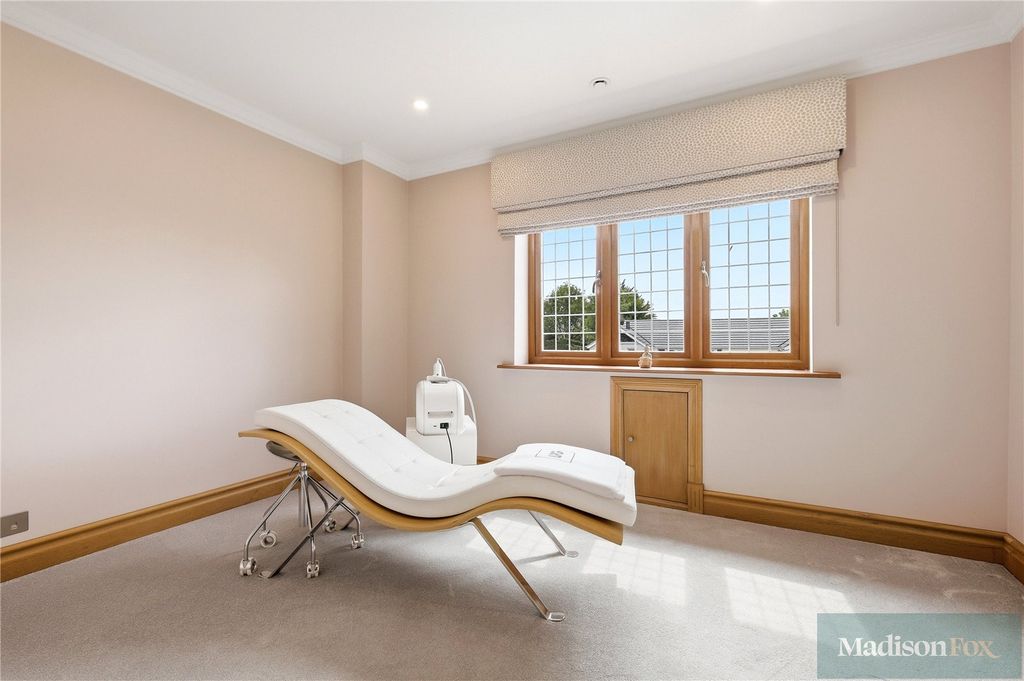 Additional image 32 of 5 bed detached house for saleWest View, Loughton, Essex IG10