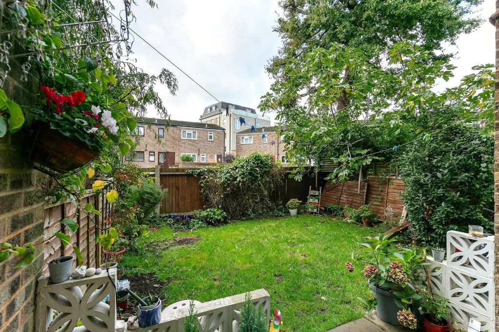 Property photo 3 of 13 Picture No. 19