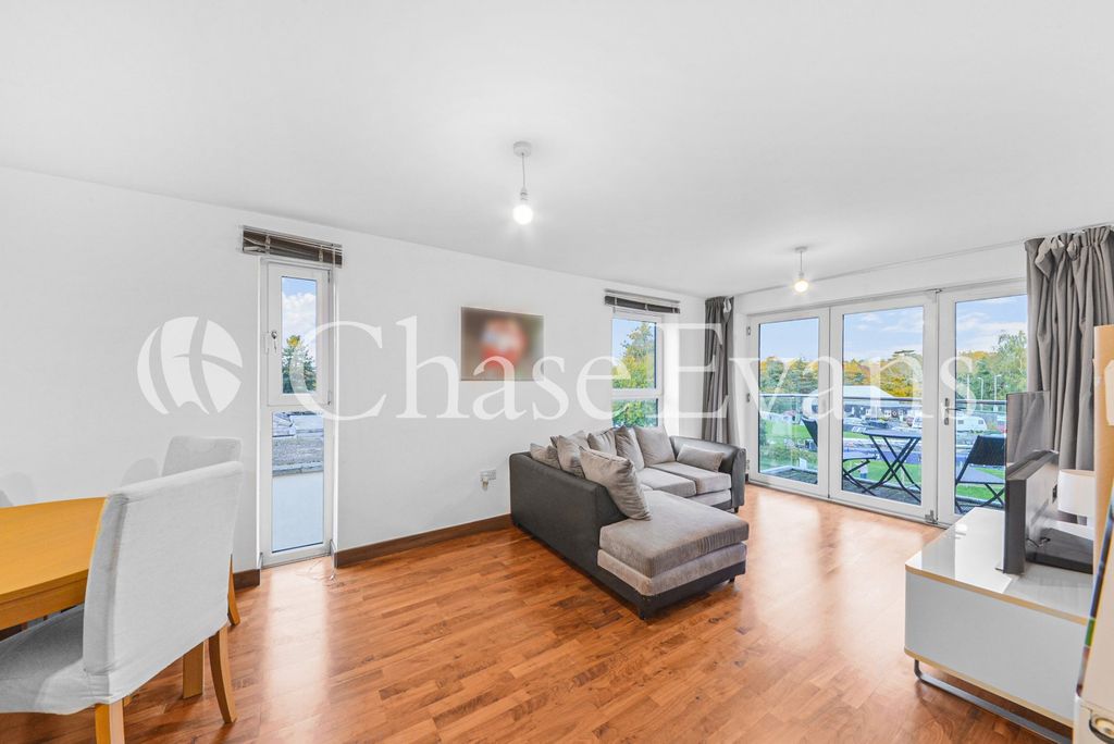 Property photo 1 of 15 Living Area