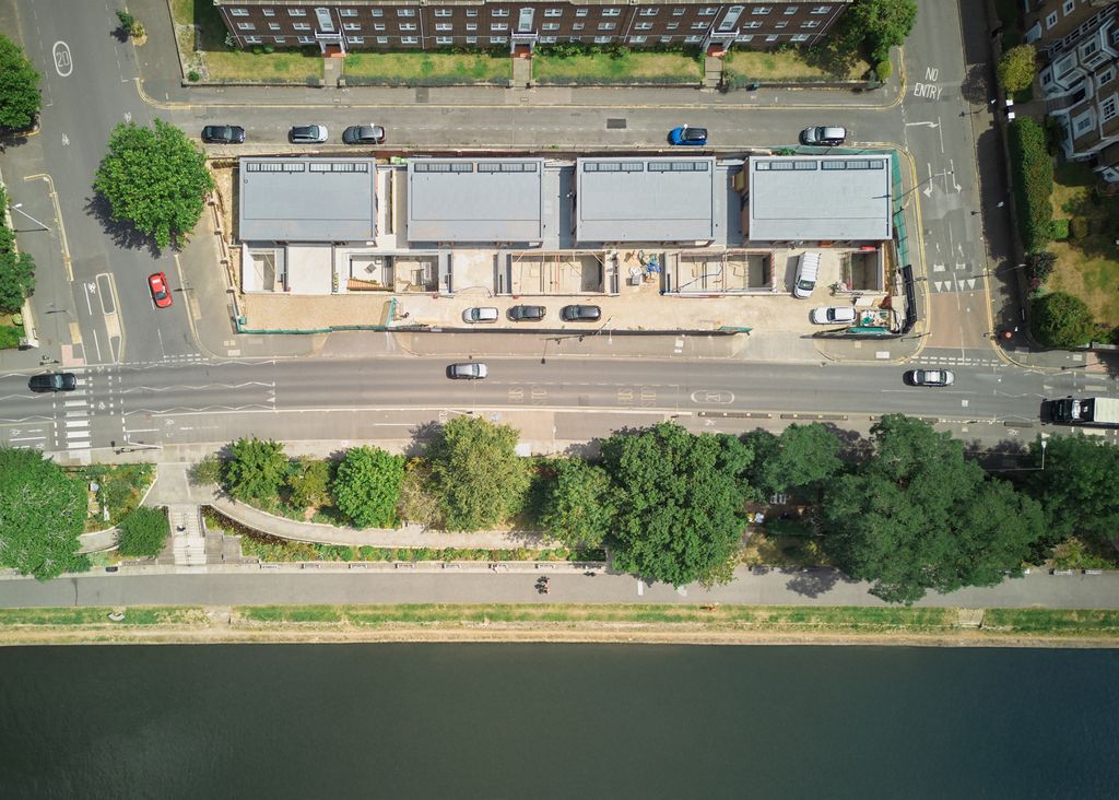 Property photo 1 of 20 Dji_0878