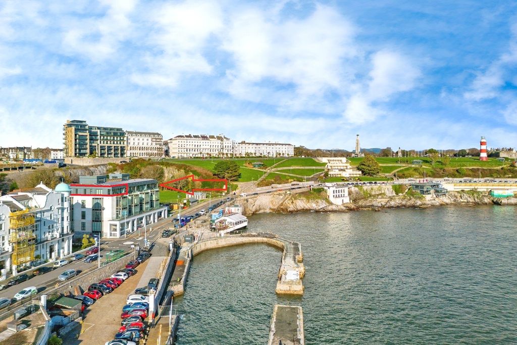 Property photo 3 of 24 Picture No. 01