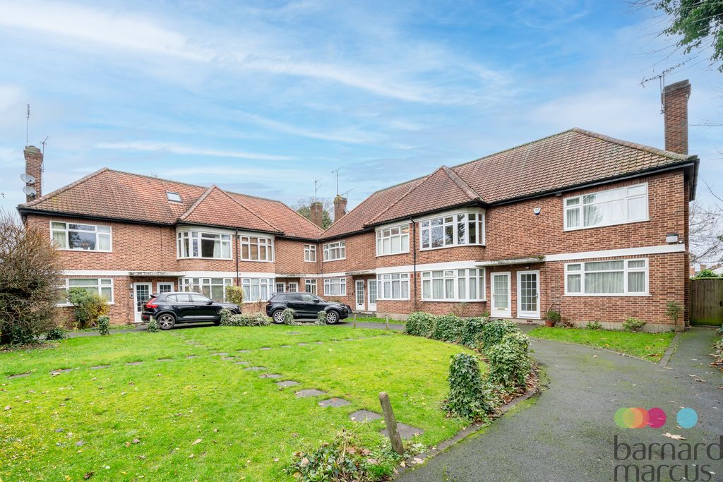 Property photo 1 of 15