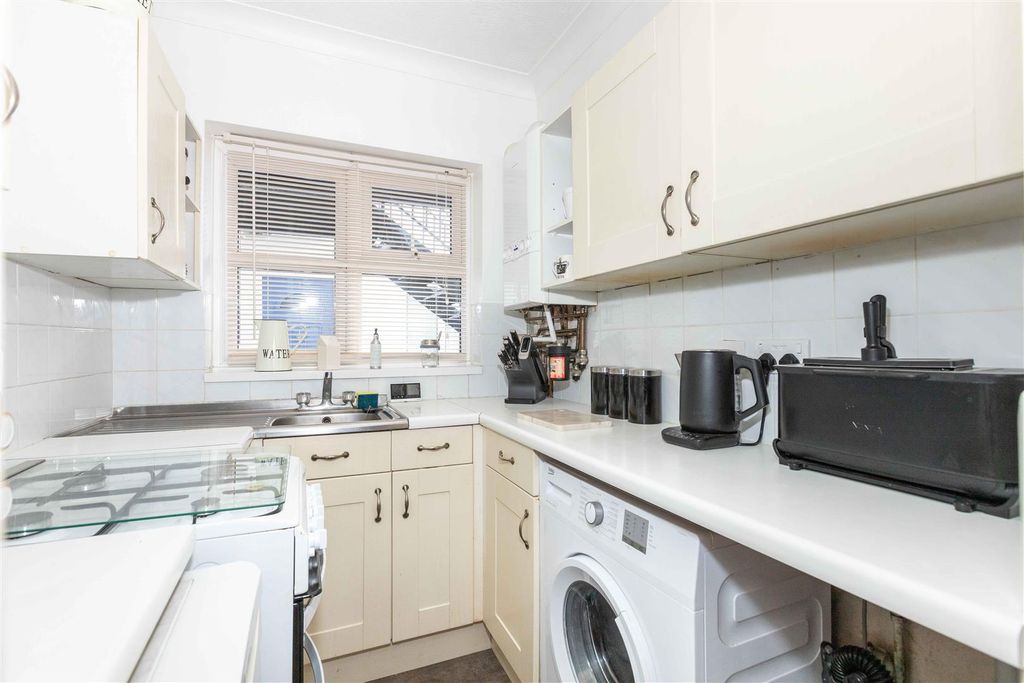 Property photo 2 of 9 Marik-3.Jpg