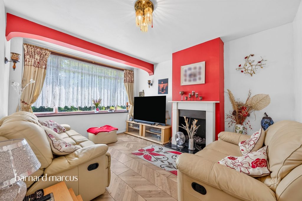 Property photo 2 of 15