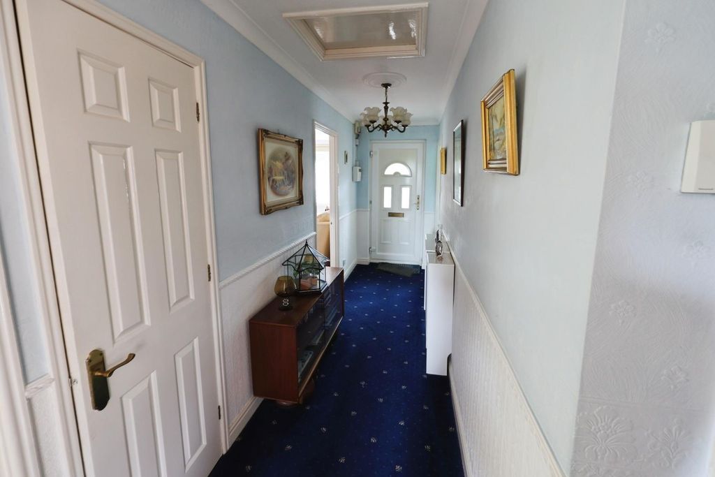 Property photo 2 of 10 85B0Ec40-Pk7A1179.Jpg